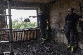 Russian Troops Shell Kharkiv Overnight - Ukraine
