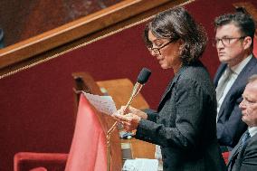 Session of questions to the government at the French National Assembly - Paris AJ