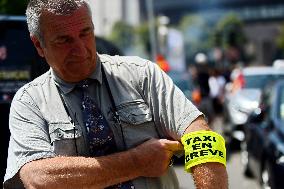 Angry Taxis Rally - Paris