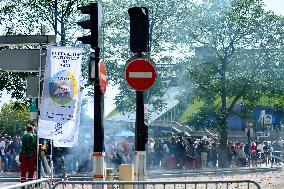 Angry Taxis Rally - Paris