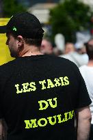 Angry Taxis Rally - Paris
