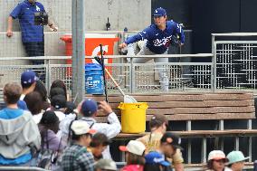Baseball:Yoshinobu Yamamoto