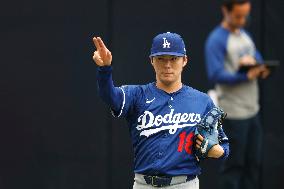 Baseball:Yoshinobu Yamamoto