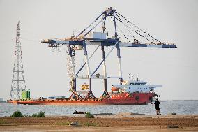 Large Container Quay Crane