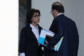 Weekly cabinet meeting - Paris