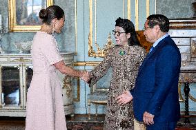 CROWN PRINCESS RECEIVES VIETNAM'S PRIME MINISTER