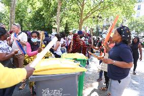 Homeless Gather to Demand Accommodation - Paris