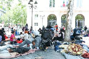Homeless Gather to Demand Accommodation - Paris