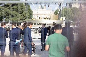 Emmanuel Macron visits the Olympic cauldron at the Tuileries - Paris