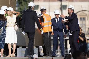 Emmanuel Macron visits the Olympic cauldron at the Tuileries - Paris