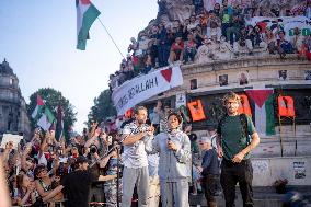 Rima Hassan at the Place de la Republique - Paris AJ