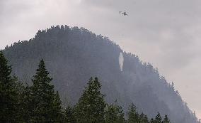 Squamish Wildfire Threatens British Columbia - Canada