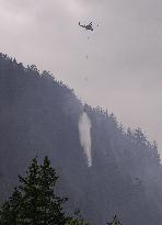 Squamish Wildfire Threatens British Columbia - Canada