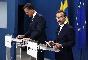 KRISTERSSON AND RUTTE PRESS MEETING