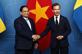 PRIME MINISTERS VIETNAM SWEDEN