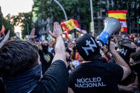 Europa Press - Protest Against Sanchez at PSOE HQ - Madrid