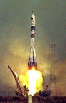 Soyuz rocket launch in 1990
