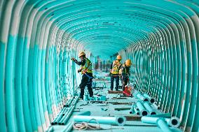 Construction of The Huajiang Grand Canyon Bridge - China