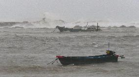 Typhoon Wutip Hits Hainan - China