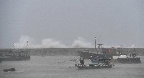 Typhoon Wutip Hits Hainan - China