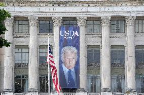 Saturday military parade preparartions - Washington