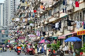 Residents Dry Clothes in Shanghai