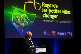 Bayrou at 27th Assises des Petites Villes de France - Saint-Remy de Provence