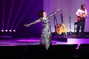 Singer Tsai Chin