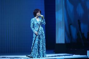 Singer Tsai Chin