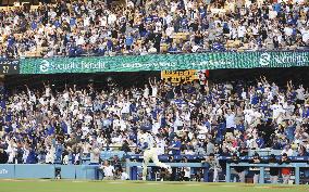 Baseball: Giants vs. Dodgers