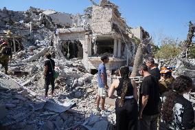 Iran Retaliatory Missile Strike to Israel