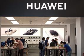 HUAWEI Pura 80 Phone