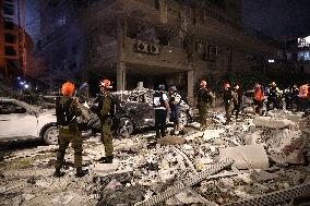 Iranian Airstrikes Kill Six, Wound 140 in Israel