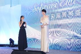 Singer Gigi Leung