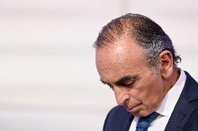 Eric Zemmour On Dimanche En Politique - Paris