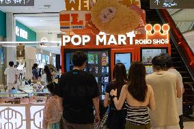 POP MART LABUBU Dolls