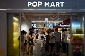 POP MART LABUBU Dolls