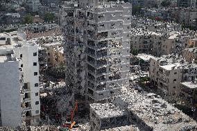 Iranian Missile Strike Hits Bat Yam