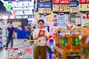 Chinese Society Consumer Goods Retail Sales in Increased