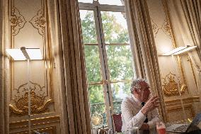 Exclu - Francois Bayrou Portrait - Paris