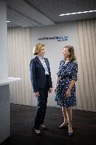 Anne-Marie Couderc et Florence Parly Portrait - Paris
