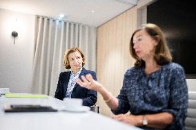 Anne-Marie Couderc et Florence Parly Portrait - Paris