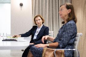 Anne-Marie Couderc et Florence Parly Portrait - Paris