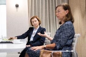 Anne-Marie Couderc et Florence Parly Portrait - Paris