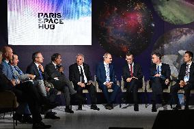Francois Bayrour Visit To Paris Air Show - Le Bourget