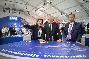 Francois Bayrour Visit To Paris Air Show - Le Bourget
