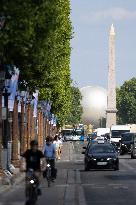 Installation of the Olympic cauldron at the Tuileries - Paris