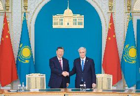 Xi Jinping and Tokayev Discuss Kazakhstan-China Relations - China