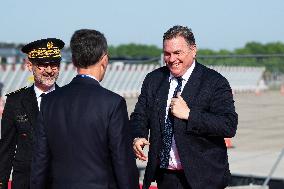 Politics at the Paris Air Show - Le Bourget