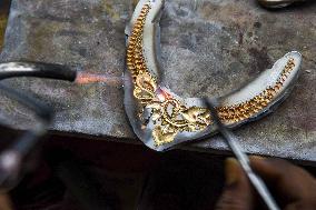India Business Gold - India